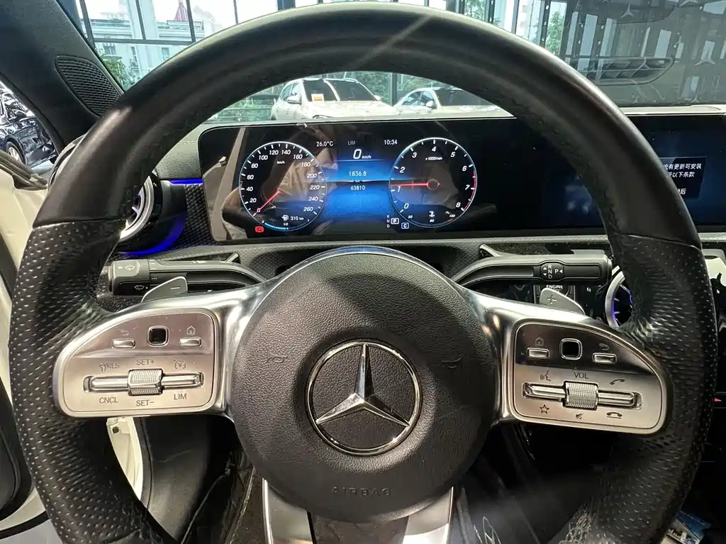 Mercedes-Benz A-Class 2022 — фото 13