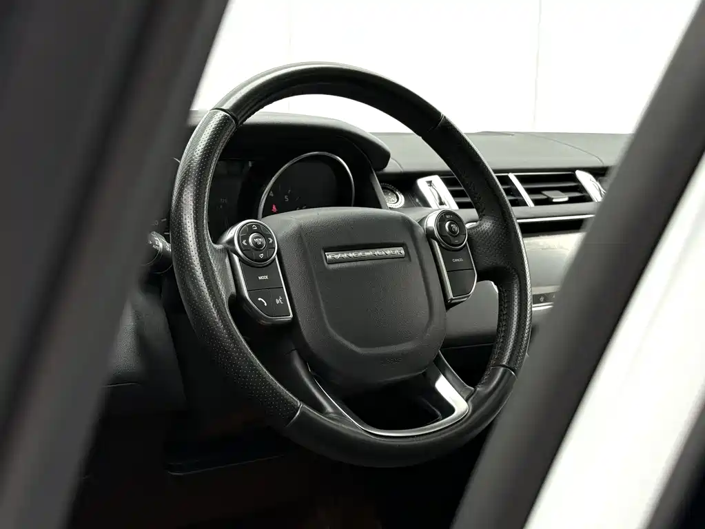 Land Rover Range Rover Sport 2017 — фото 6
