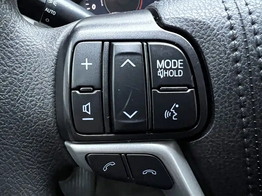 Toyota Sienna 2019 — фото 12