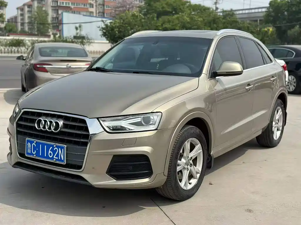 Audi Q3 2017 — фото 1