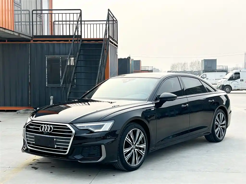 Audi A6L 2020 — фото 1