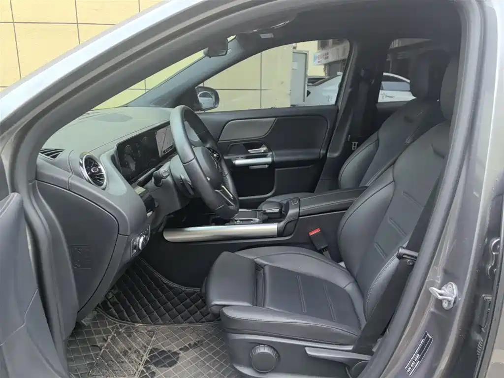 Mercedes-Benz GLA 2023 — фото 15