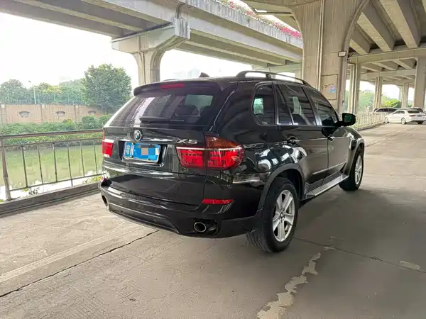BMW X5 2011