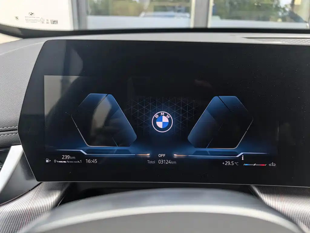 BMW X1 2025 — фото 10