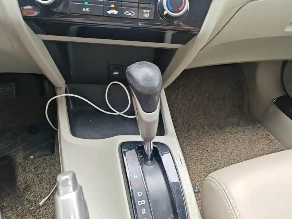 Honda Civic 2015 — фото 14