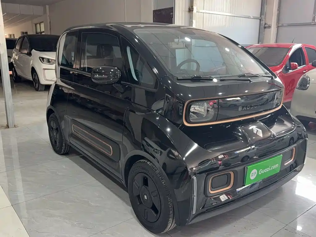 Baojun KiWi EV 2022 — фото 14
