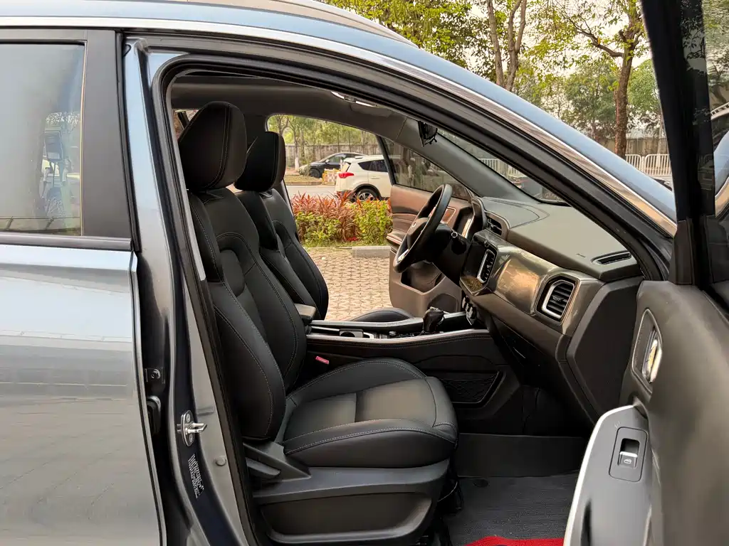 Chery Tiggo 8 2019 — фото 13