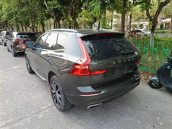 Volvo XC60 2021