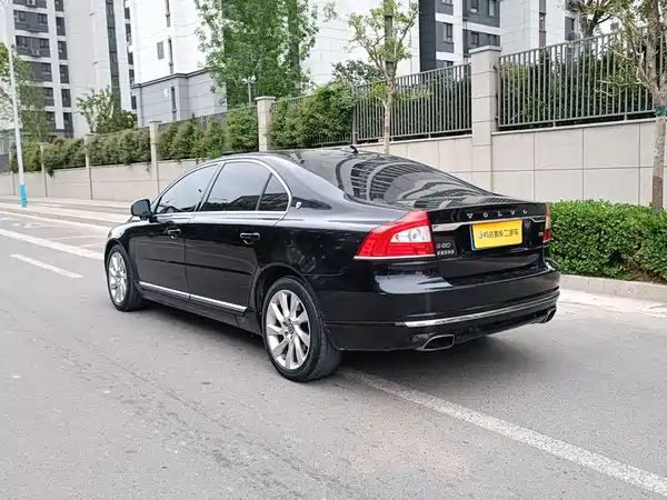 Volvo S80L 2015