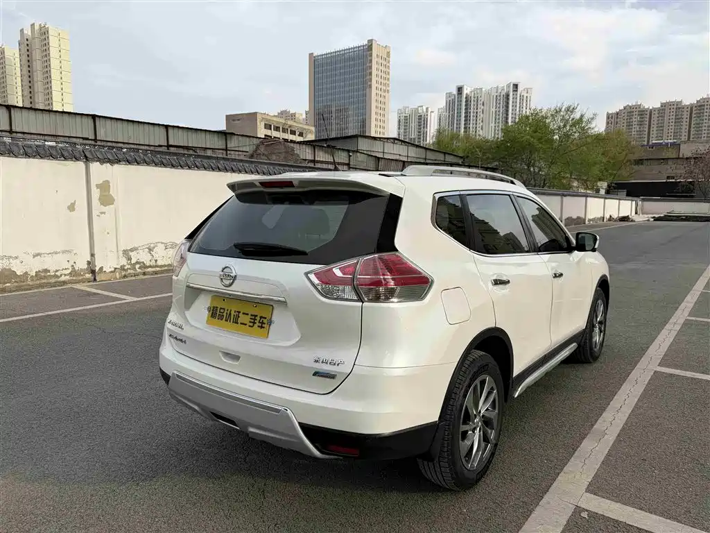 Nissan X-Trail 2016 — фото 15