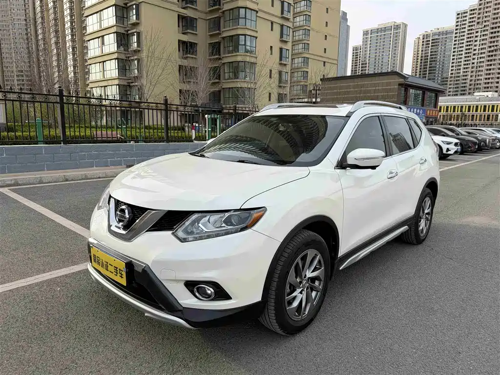 Nissan X-Trail 2016 — фото 1