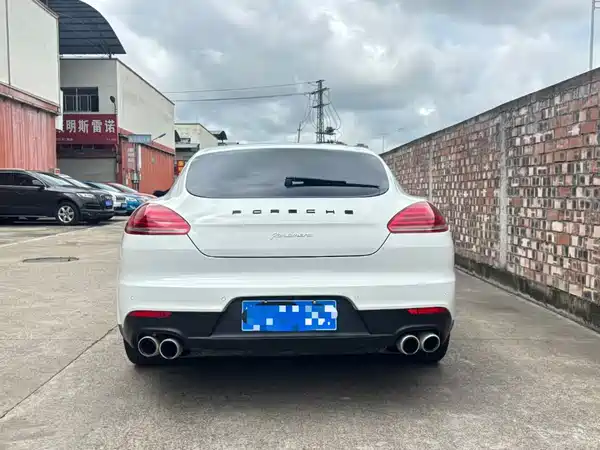 Porsche Panamera 2014