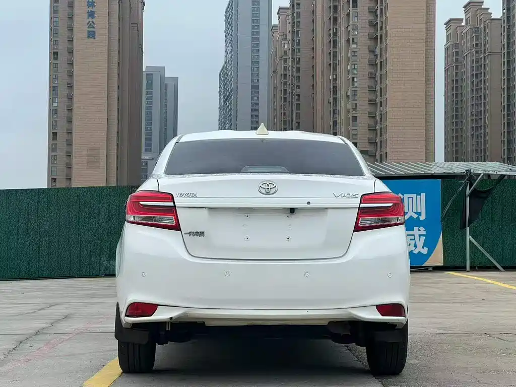 Toyota Vios 2020 — фото 8