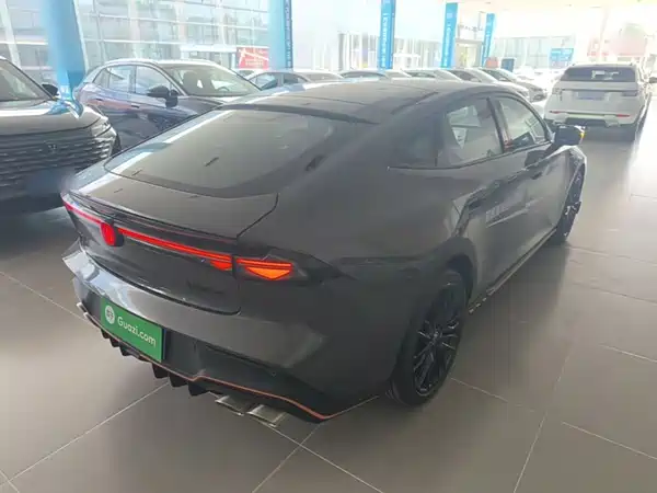 Changan UNI-V 2025