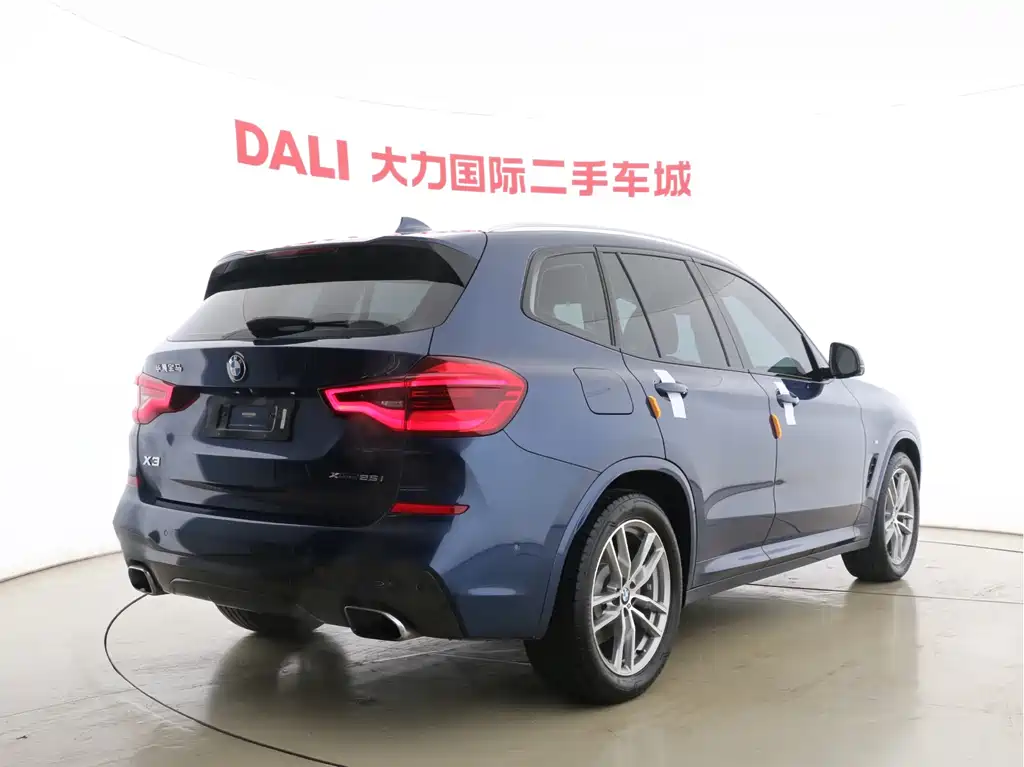 BMW X3 2018 — фото 14