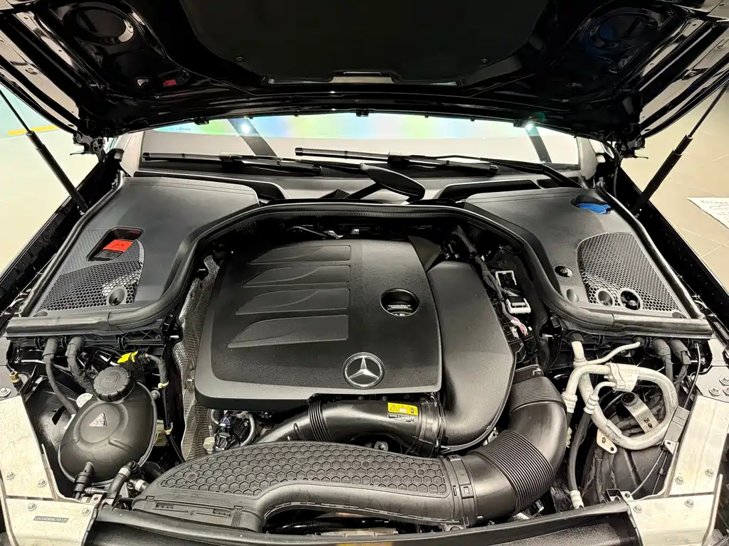 Mercedes-Benz E-Class 2022 — фото 14