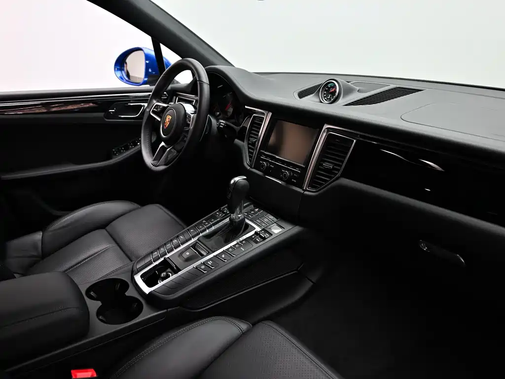 Porsche Macan 2015 — фото 13