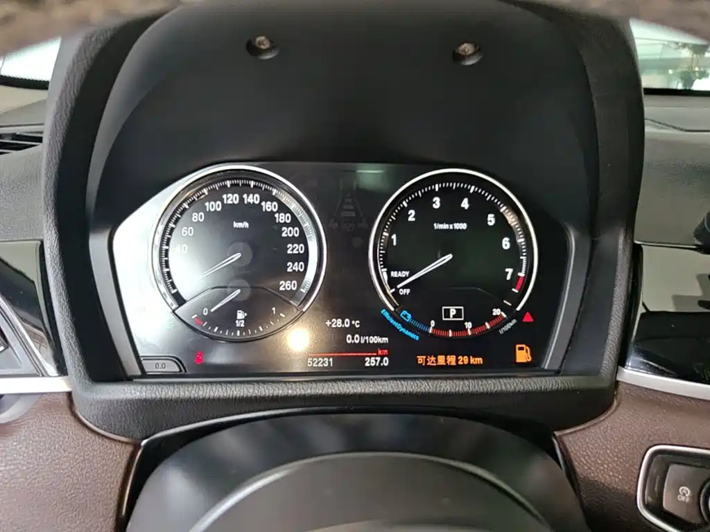 BMW X1 2021 — фото 12