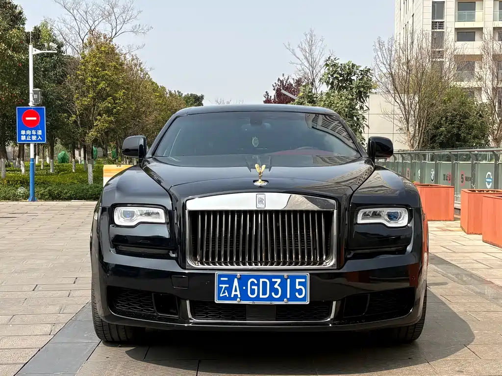 Rolls-Royce Ghost 2010 — фото 2