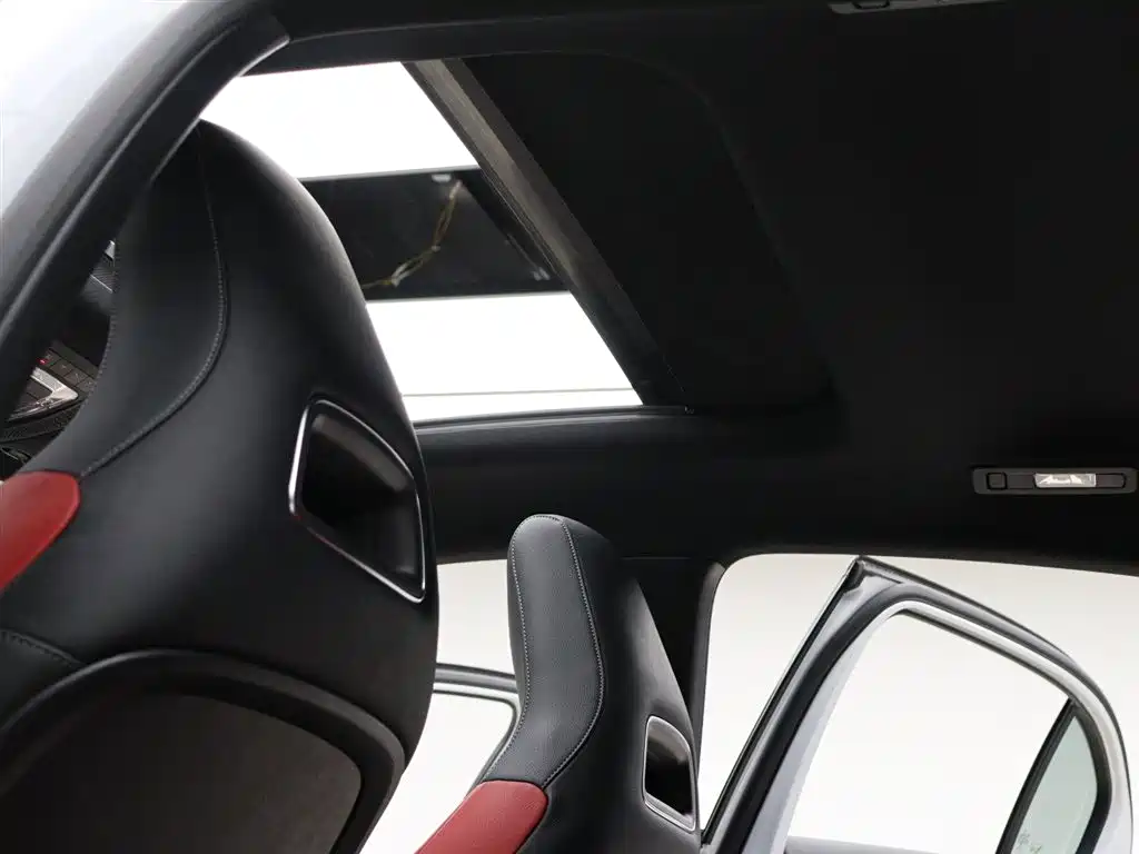 Mercedes-Benz A-Class AMG 2020 — фото 7