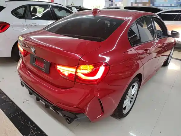 BMW 1 Series 2021