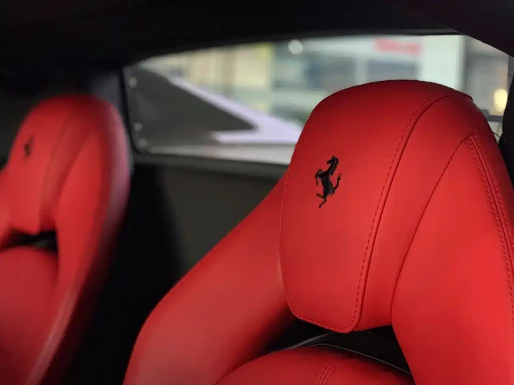Ferrari F8 2022 — фото 7