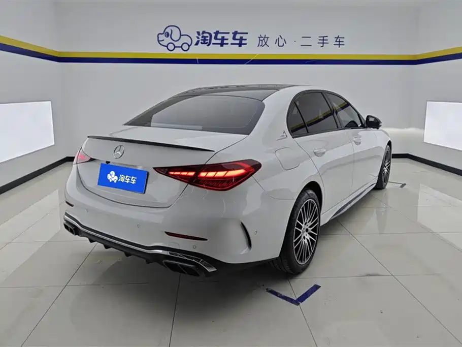 Mercedes-Benz C-Class 2023 — фото 3
