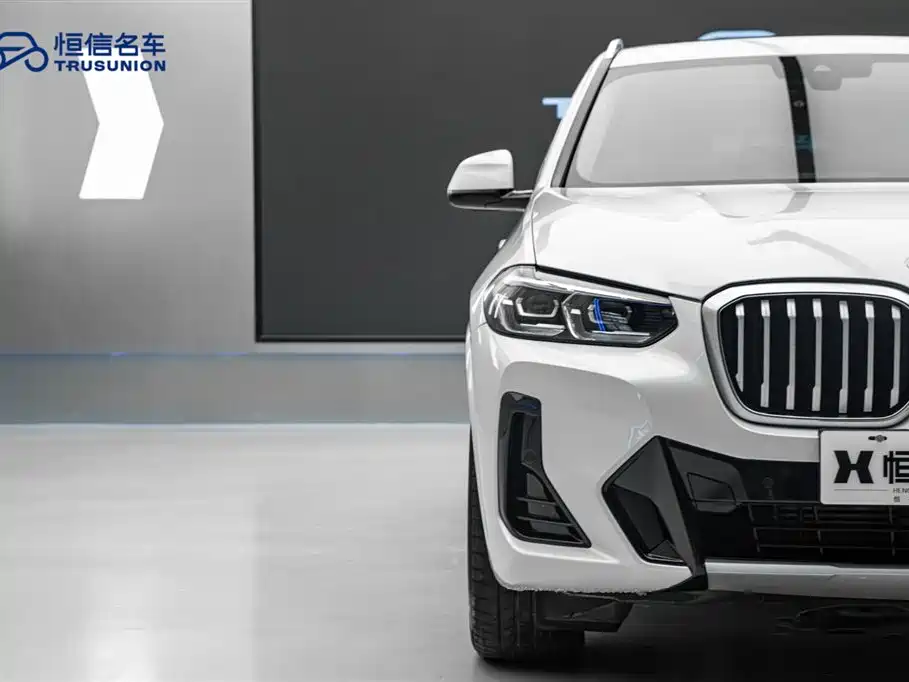BMW X3 2022 — фото 8