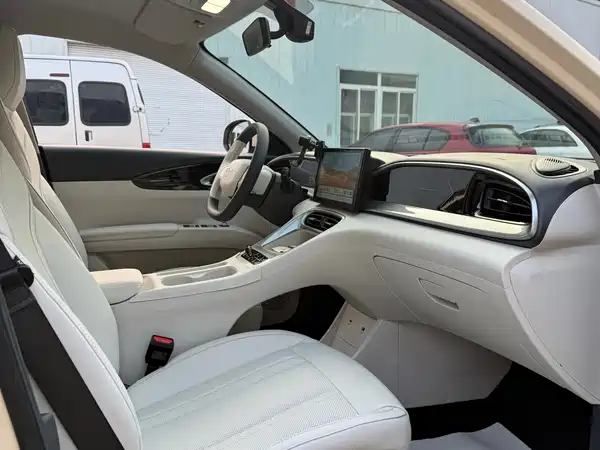 Geely Galaxy Starwish 2025