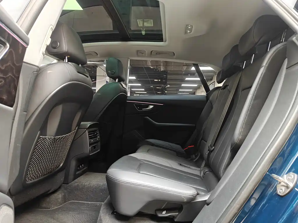 Audi Q8 2021