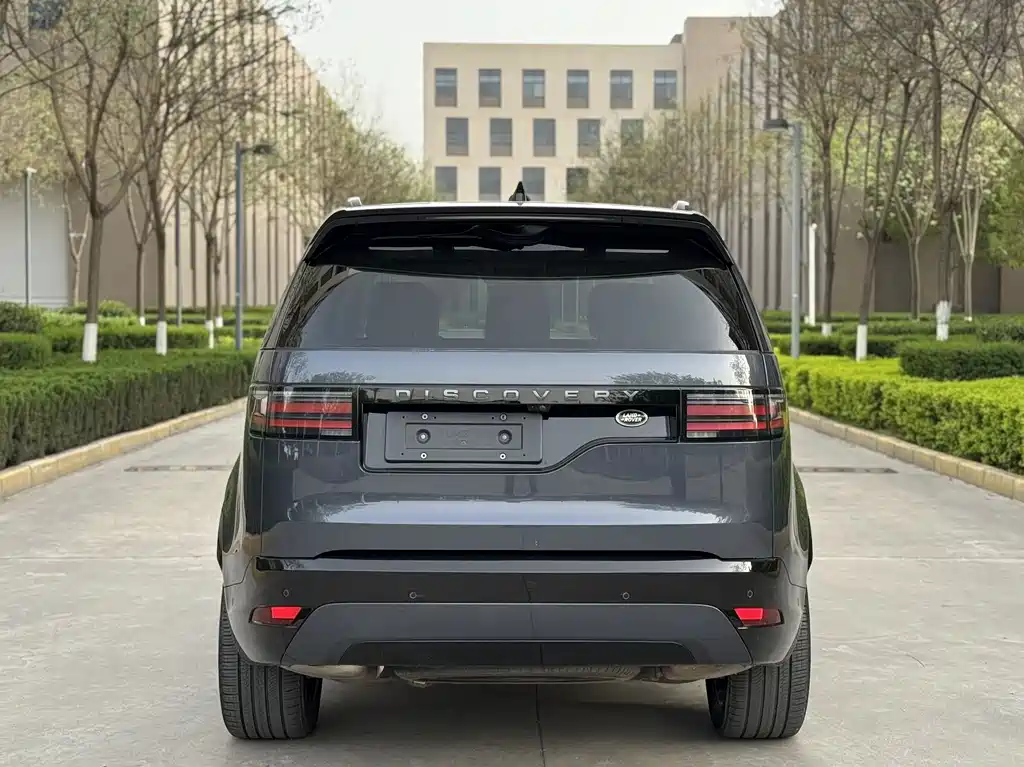 Land Rover Discovery 2024 — фото 19