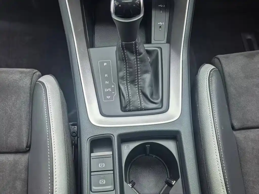 Audi Q3 2022 — фото 10