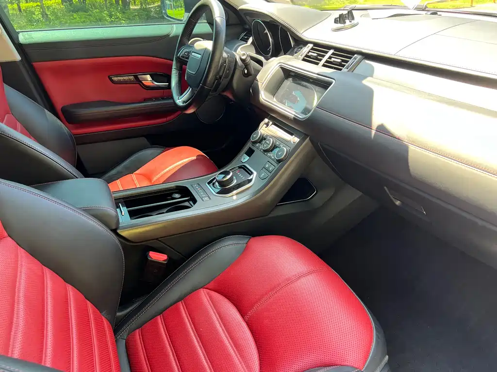 Land Rover Range Rover Evoque 2018 — фото 16