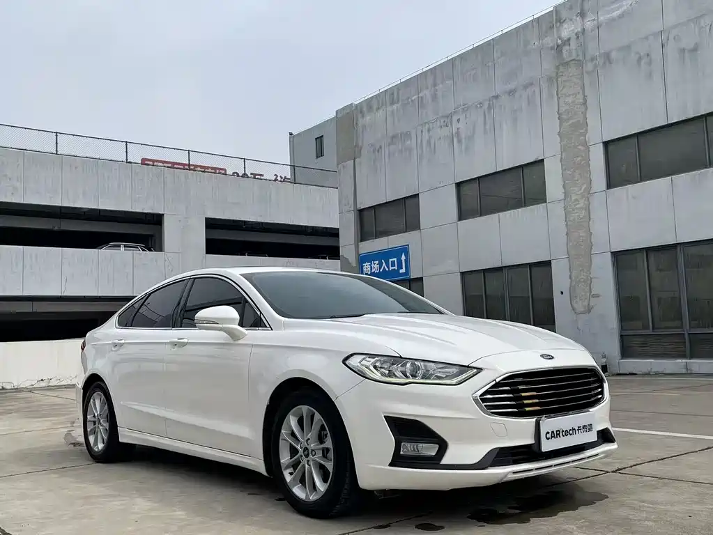 Ford Mondeo 2019 — фото 3