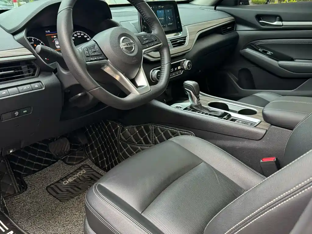 Nissan Teana 2022