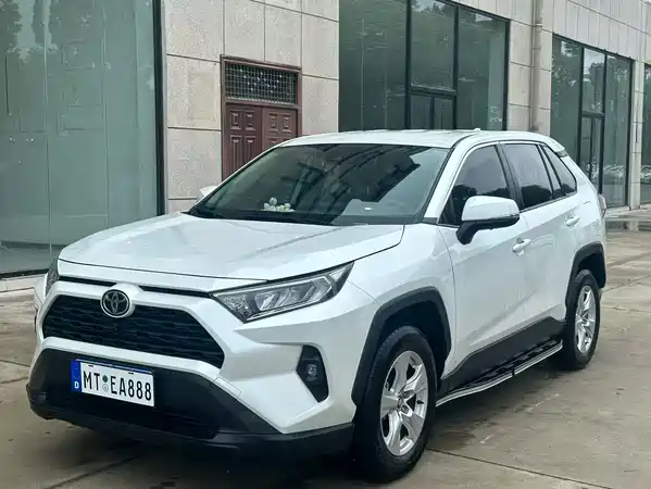 Toyota RAV4 2024