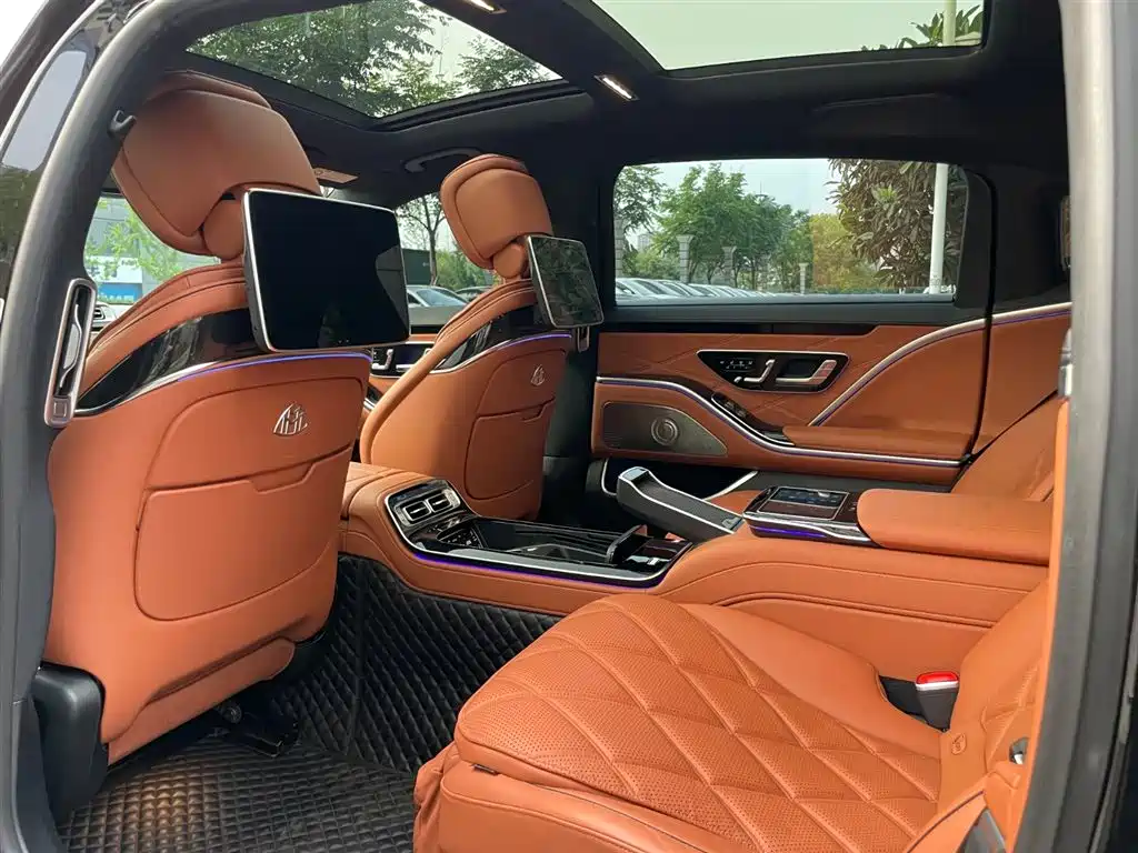 Mercedes-Benz Maybach S-Class 2022 — фото 14