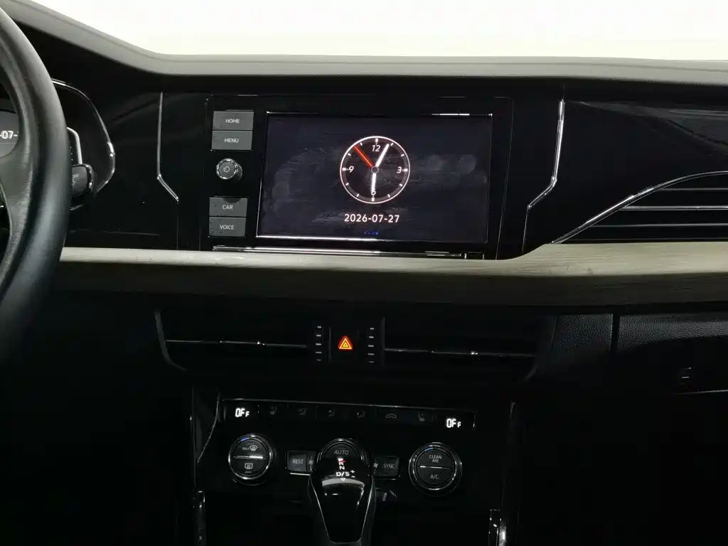 Volkswagen Passat 2019 — фото 12