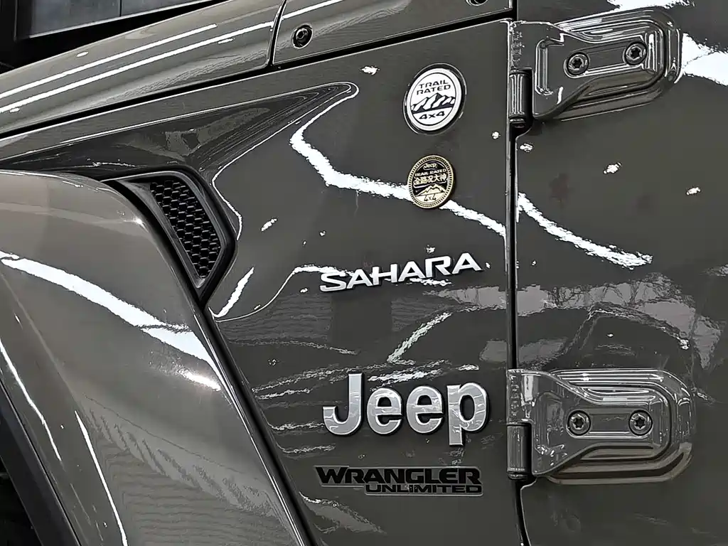 Jeep Wrangler 2021 — фото 21