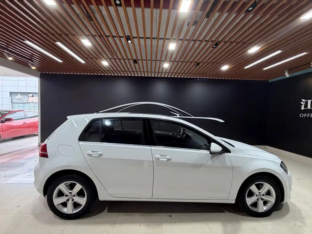 Volkswagen Golf 2015