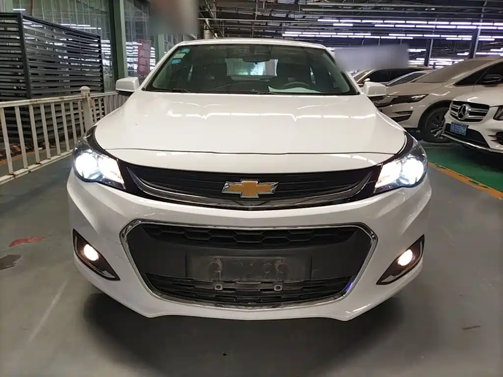 Chevrolet Malibu 2016 — фото 3