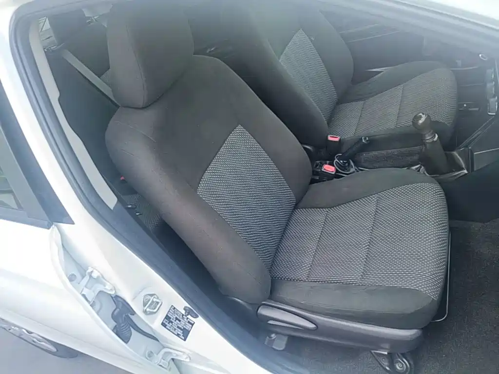 Toyota Vios 2016 — фото 25