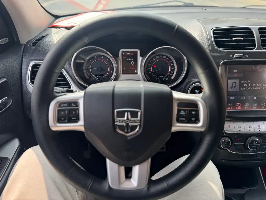 Dodge Journey 2014 — фото 4