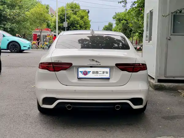 Jaguar XEL 2020