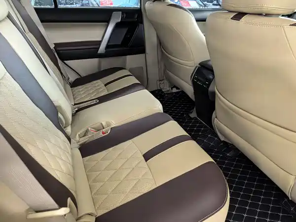 Toyota Prado 2010