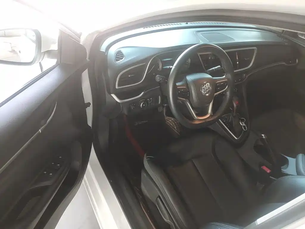 Buick Excelle GT 2021 — фото 16