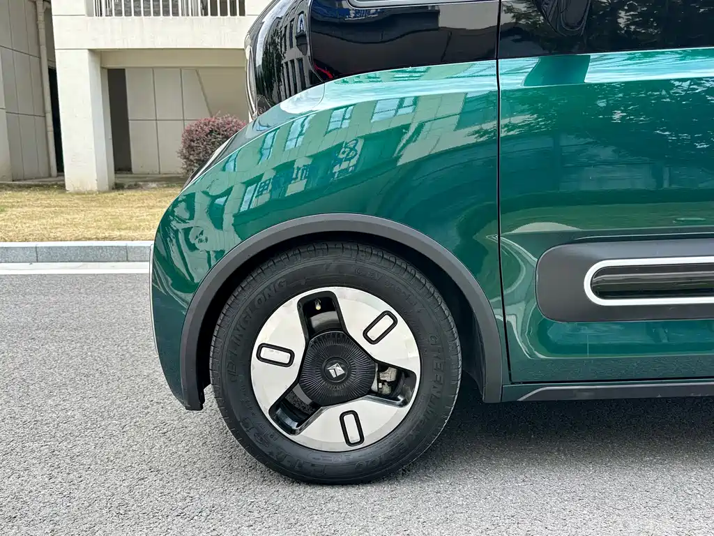 Baojun Kiwi EV 2022 — фото 20