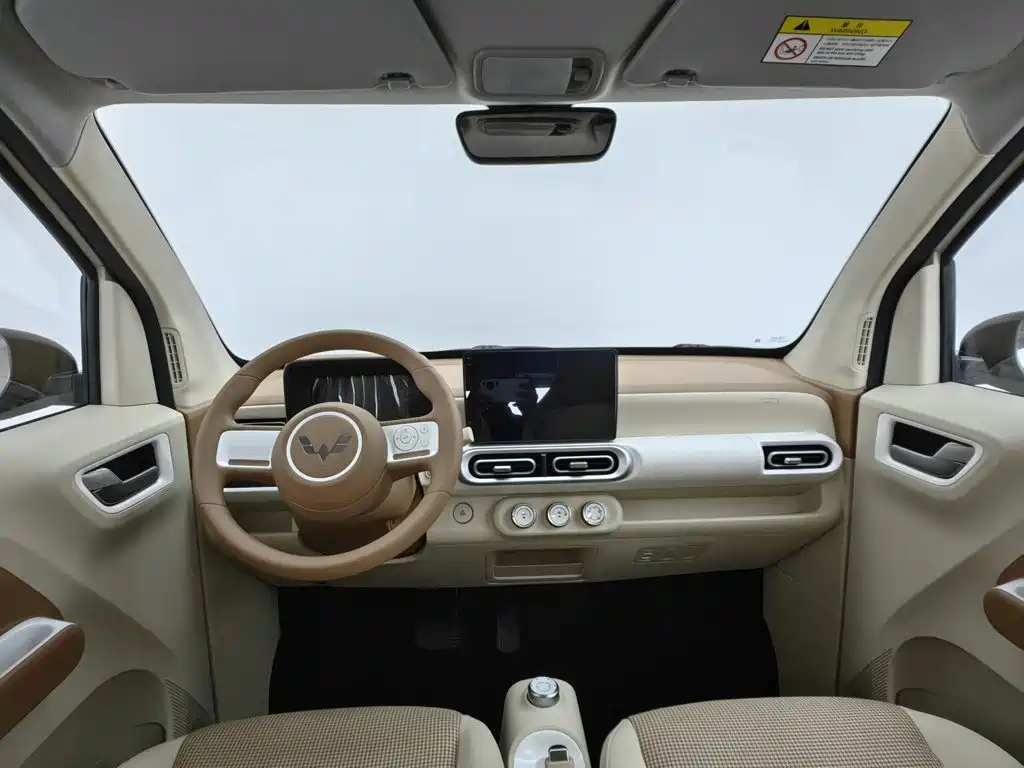 Wuling Hongguang MINIEV 2025