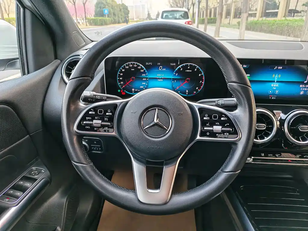 Mercedes-Benz B-Class 2020 — фото 8
