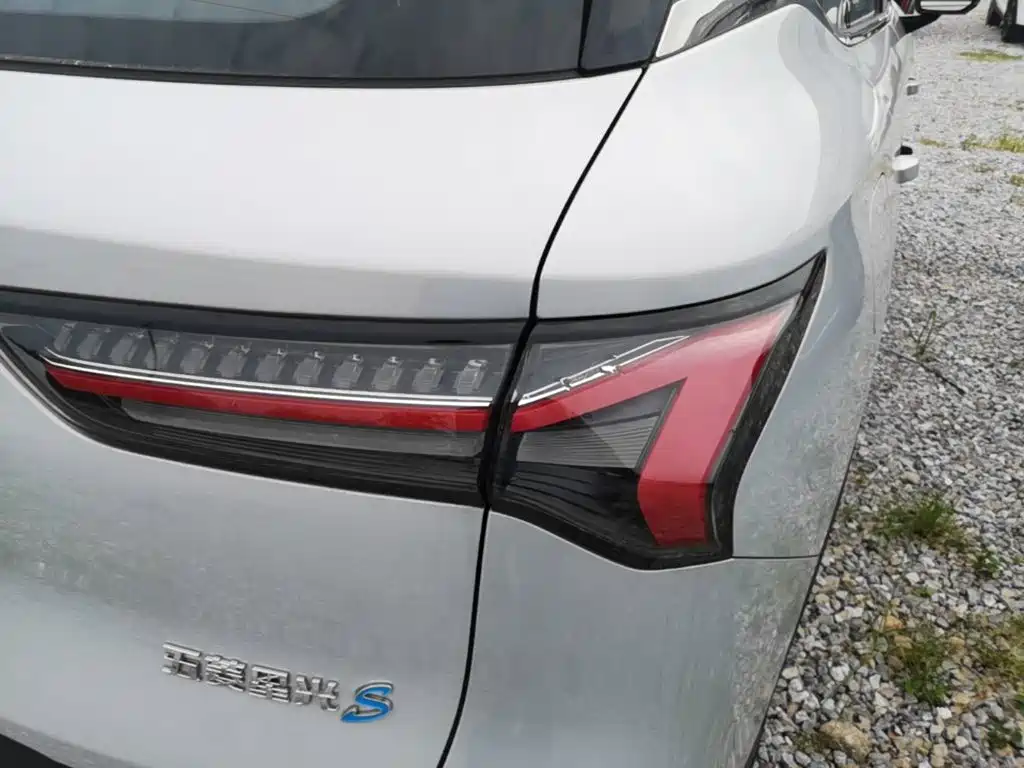 Wuling Starlight S 2025 — фото 8